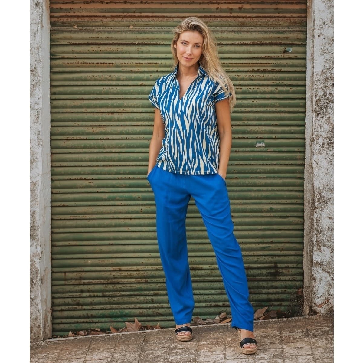 Women's T-Shirts Isla Bonita By Sigris Blue