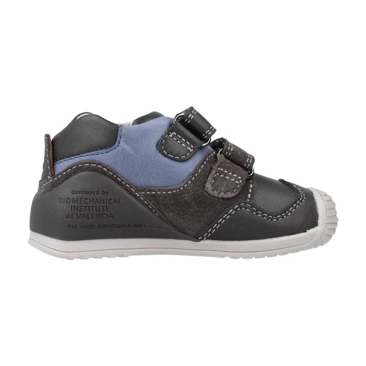 Boys' Dress Shoes Biomecanics Gray