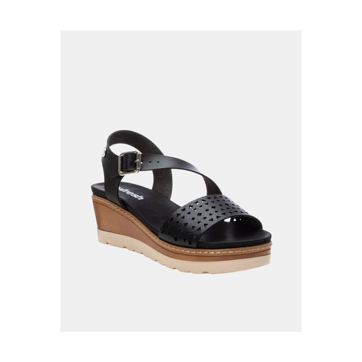 Women's Platforms Refresh Black