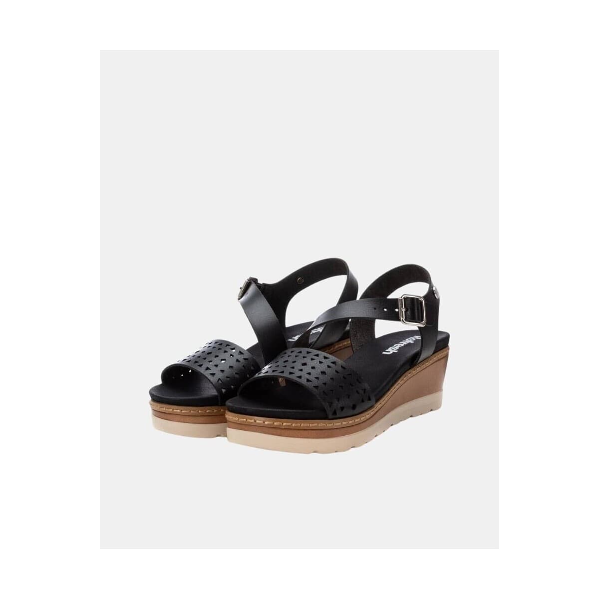 Women's Platforms Refresh Black