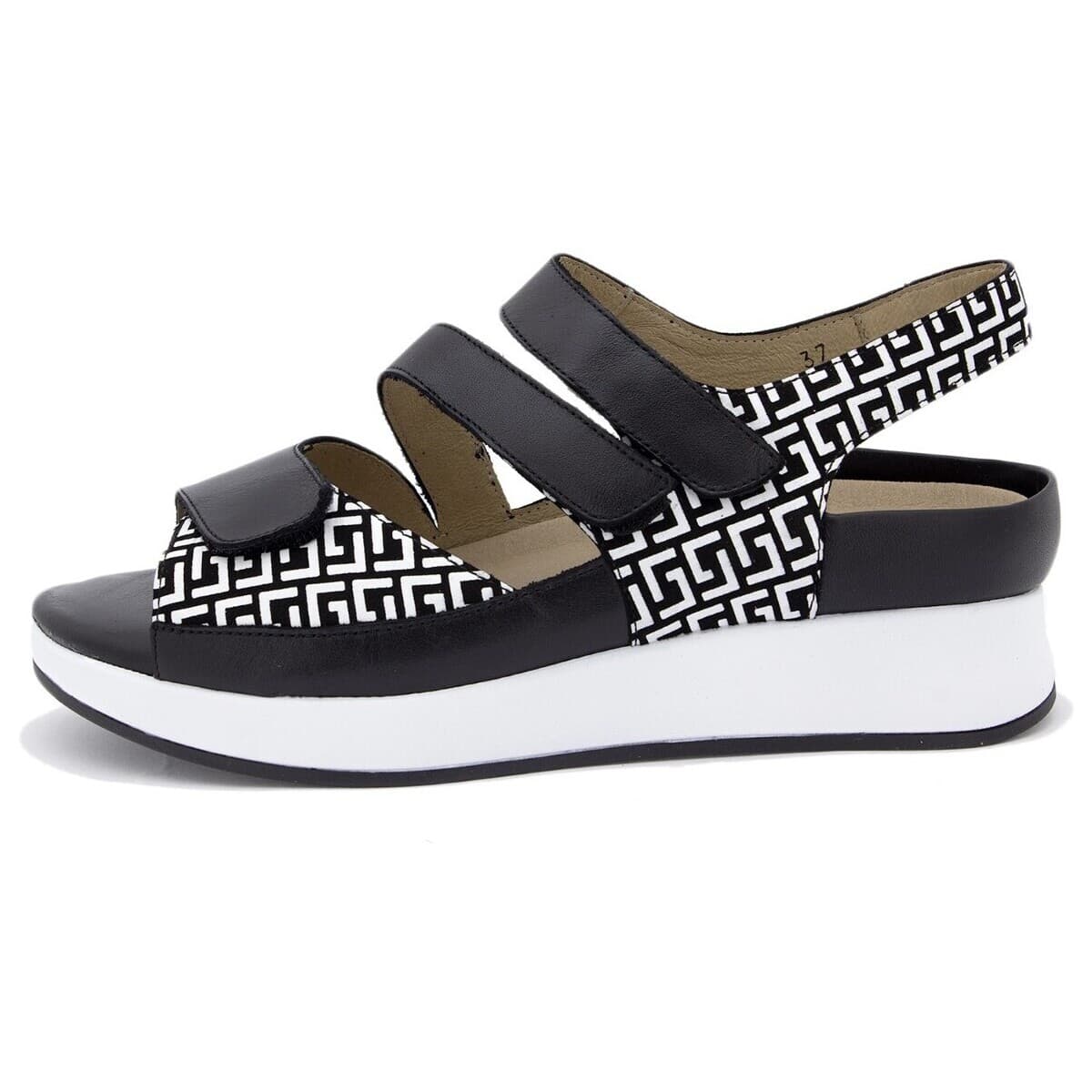 Σανδάλια με πλατφόρμα Piesanto 250423