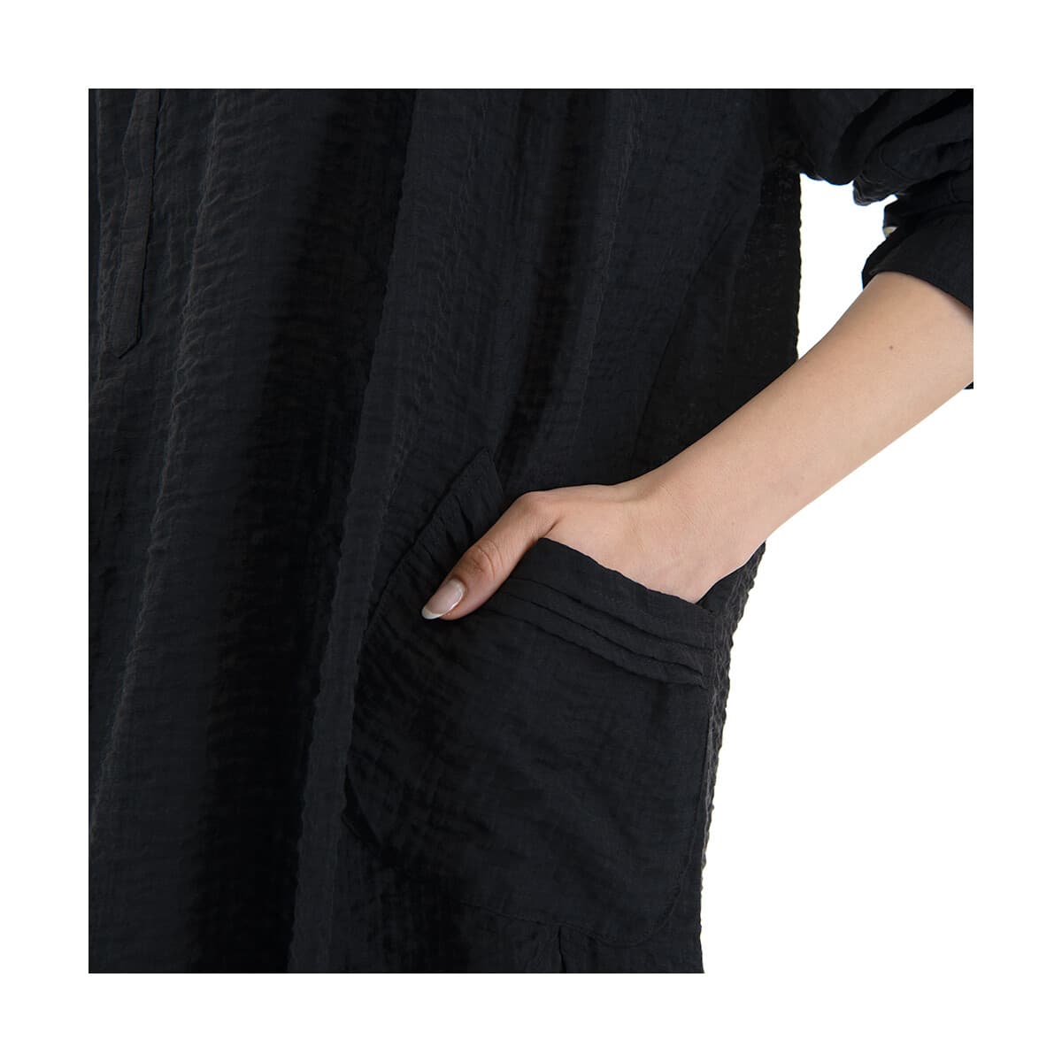 Women's T-Shirts Black N Black Multicolor