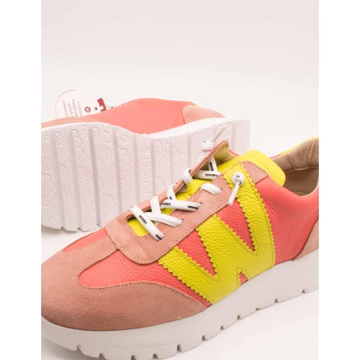 Women's Sneakers Wonders Pink