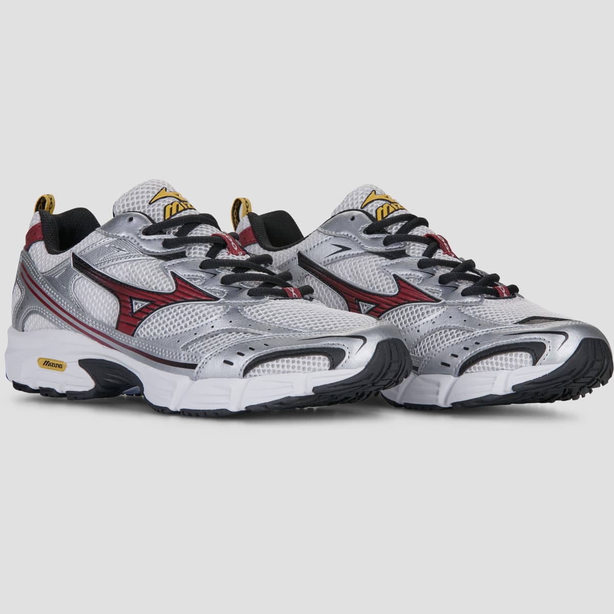 Women's Sports Shoes Mizuno Gray