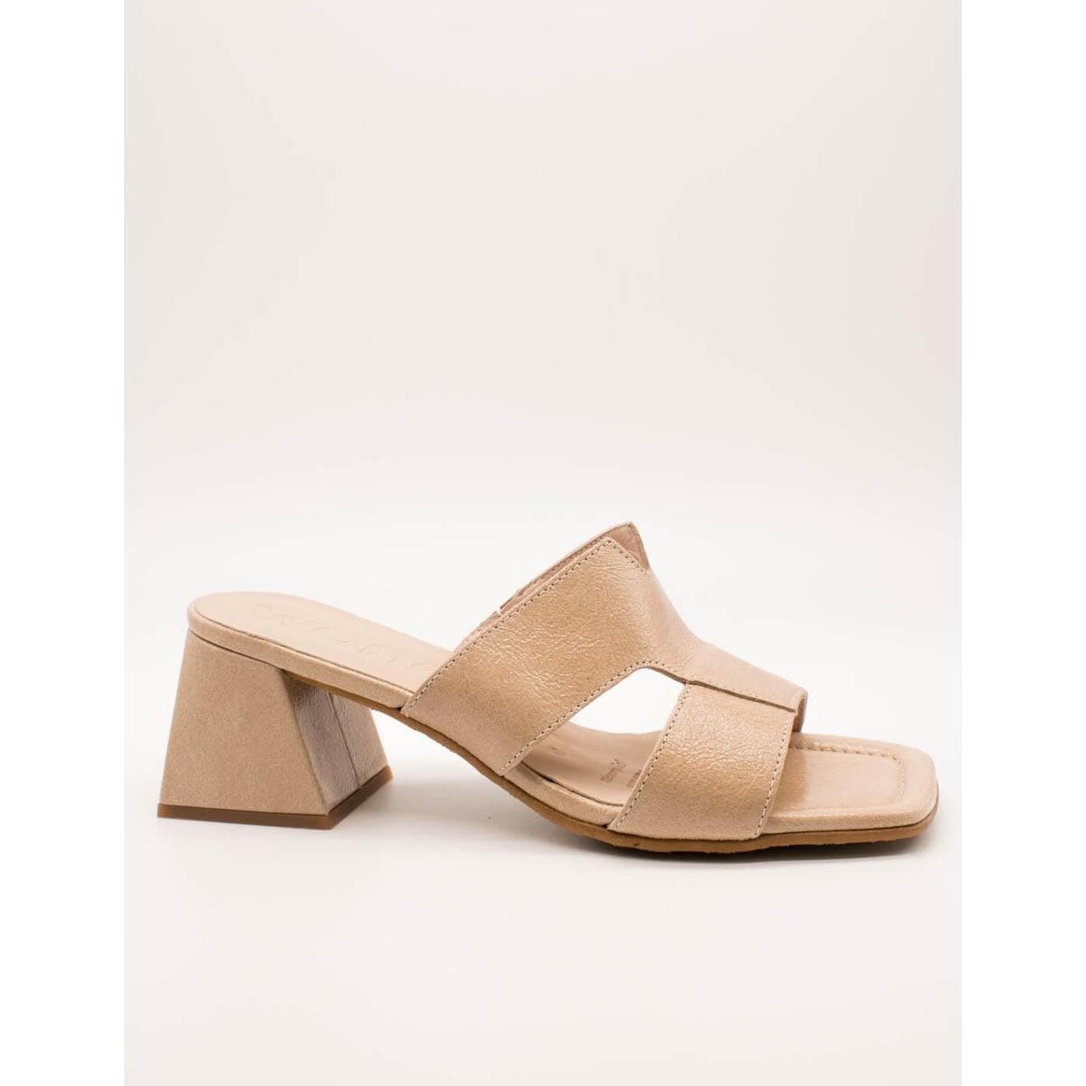 Σανδάλια με τακούνι Wonders H-6111