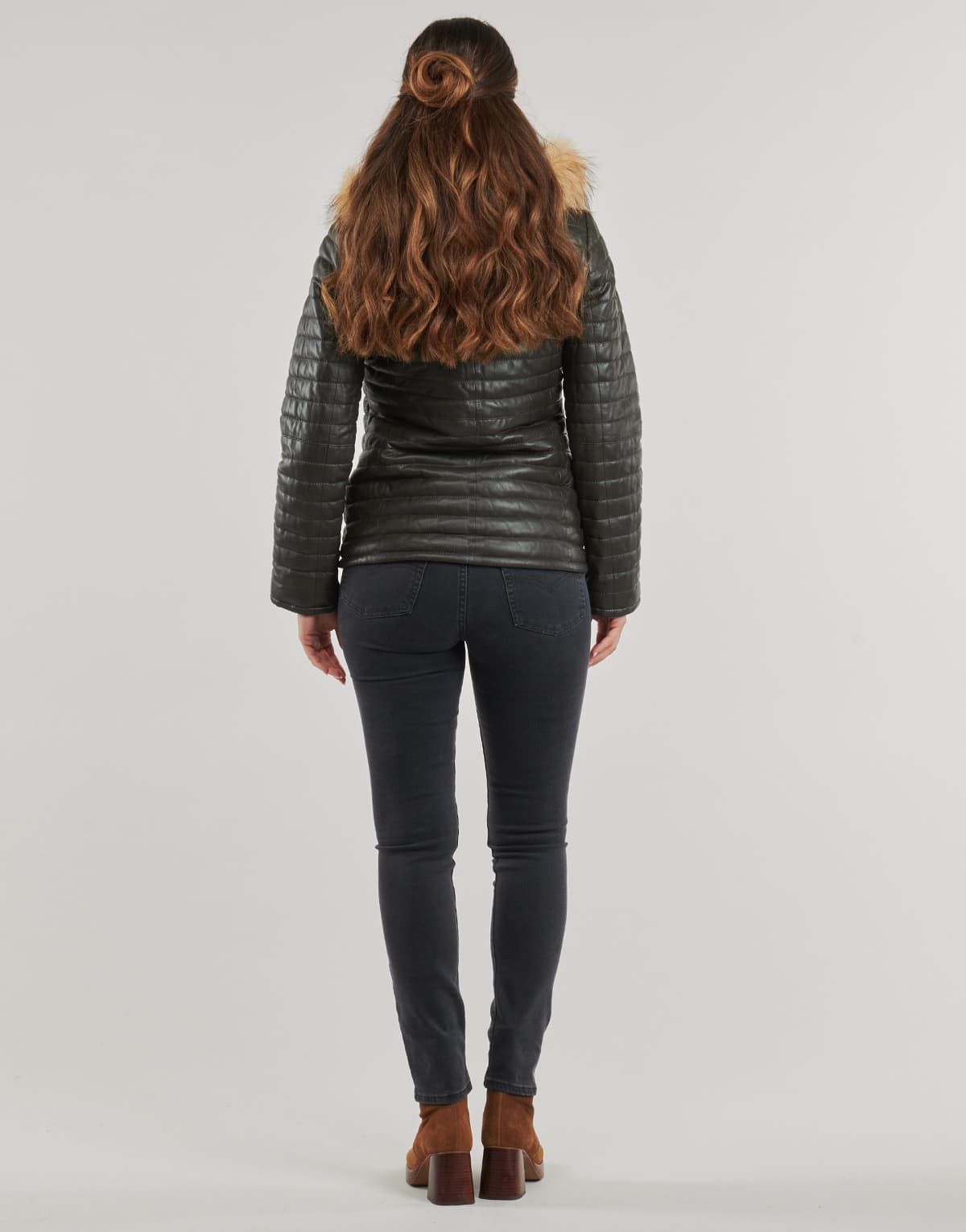 Women's Jackets Oakwood Black