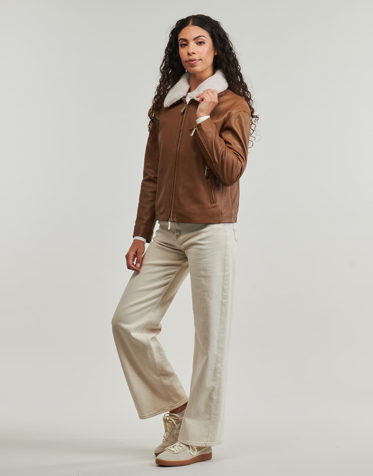 Women's Jackets Oakwood Brown