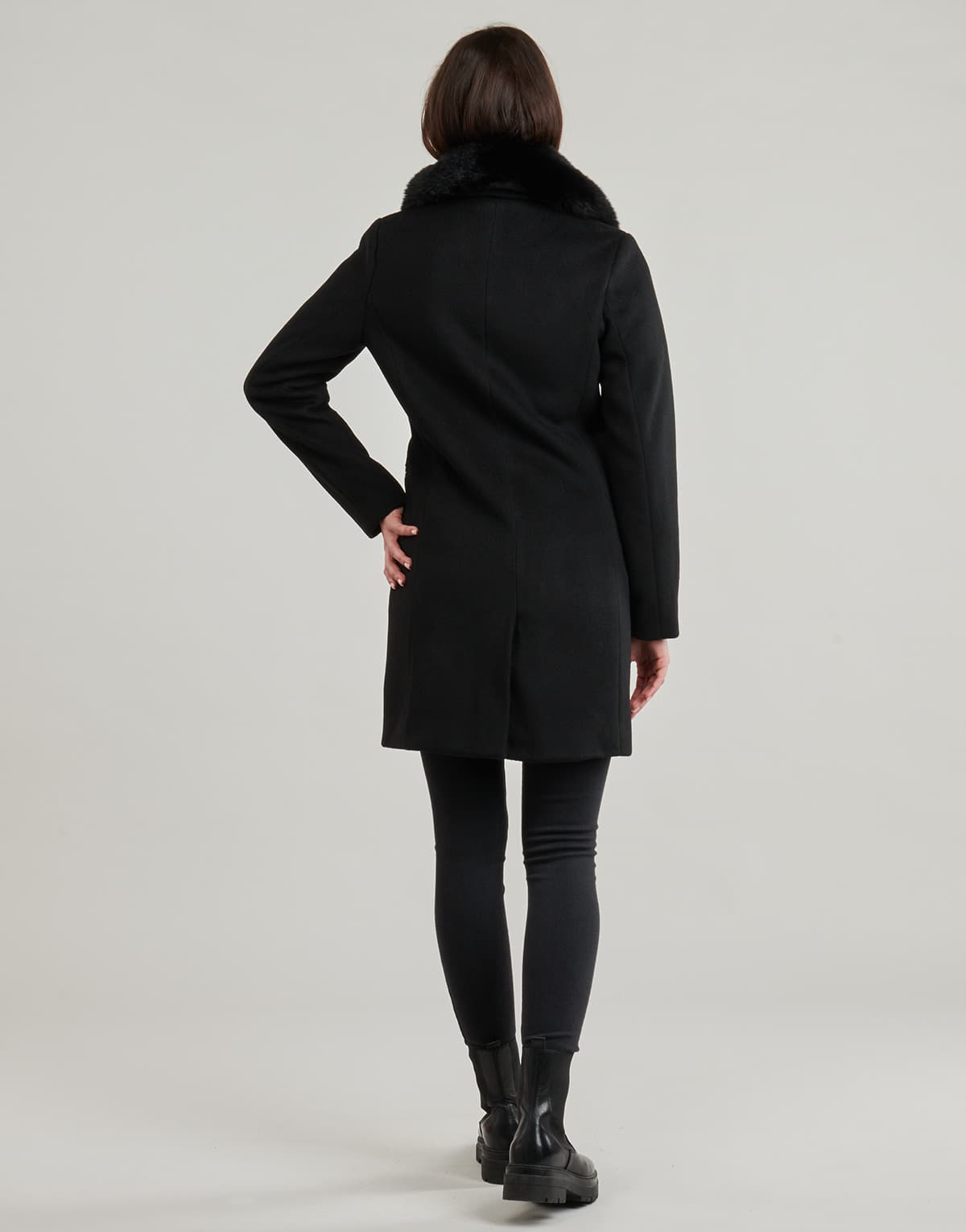Women's Coats Betty London Black