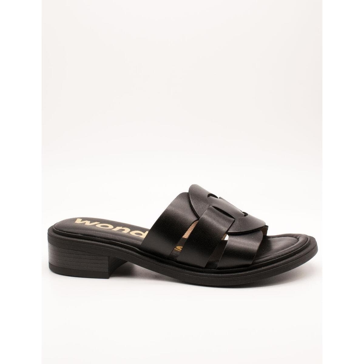 Σανδάλια χωρίς τακούνι Wonders B-9602
