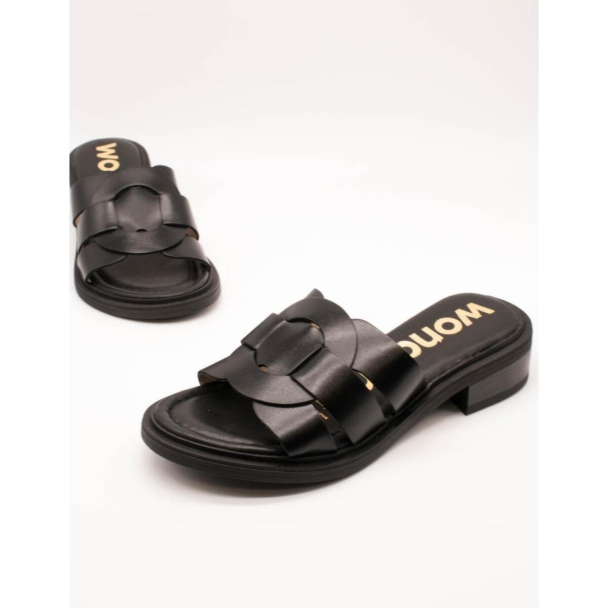 Women's Sandals Wonders Black