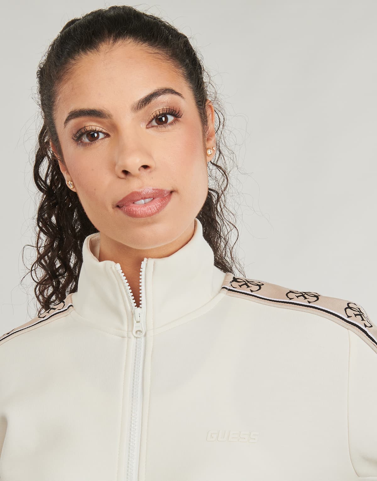 Women's Sports T-Shirts Guess White