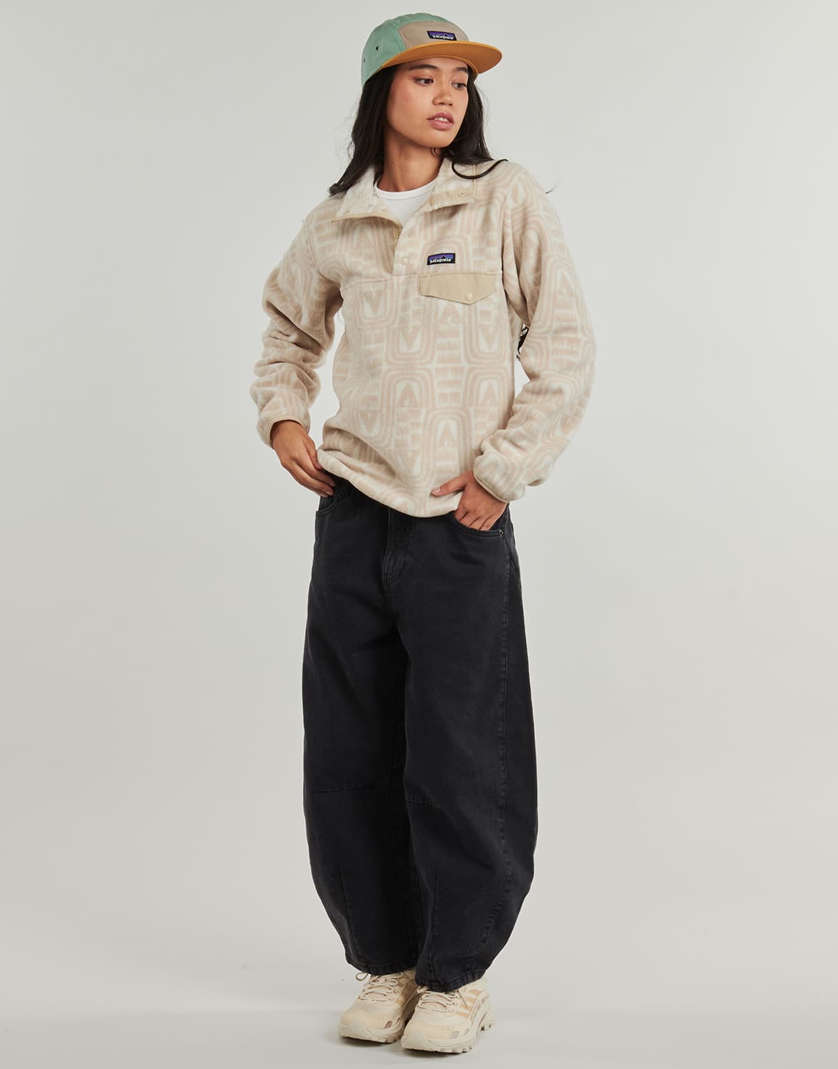 Women's Sweatshirts Patagonia Beige