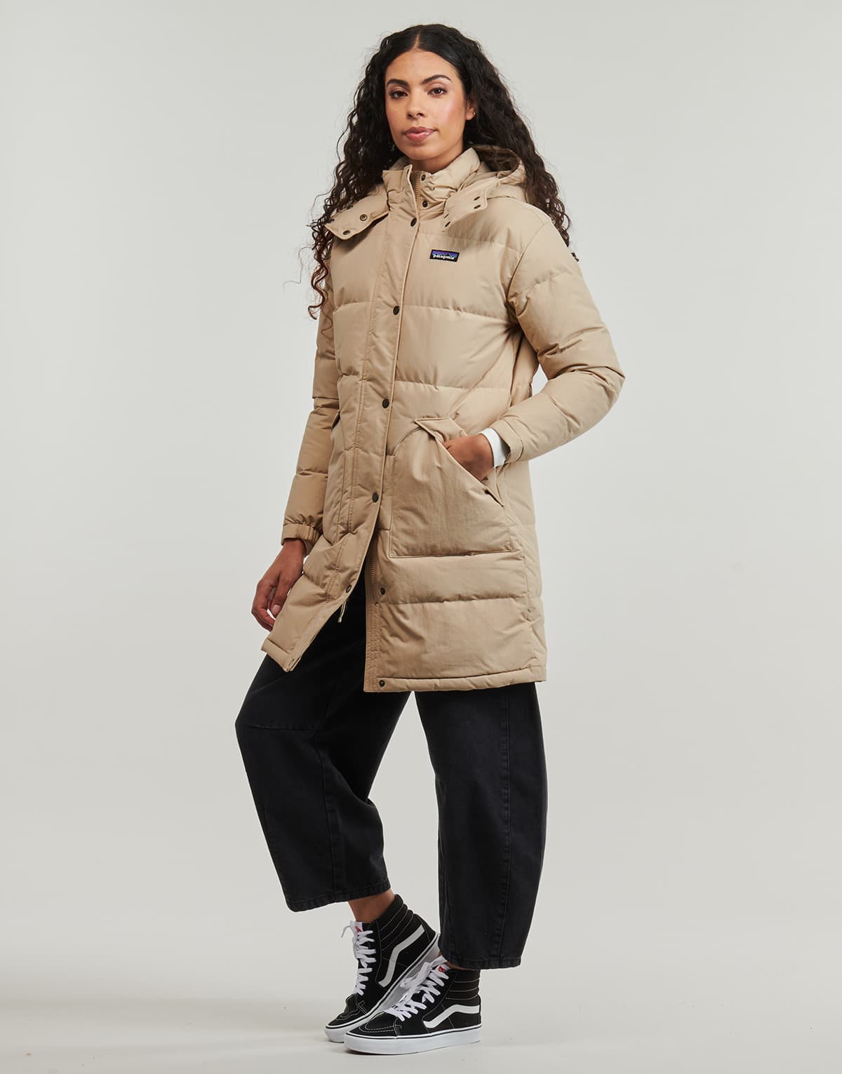 Women's Parkas Patagonia Beige