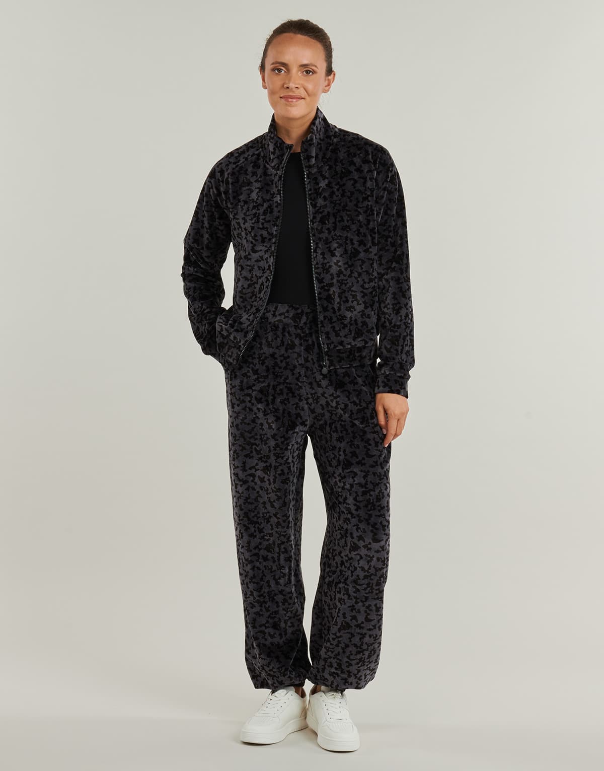 Women's Tracksuits EA7 Gray