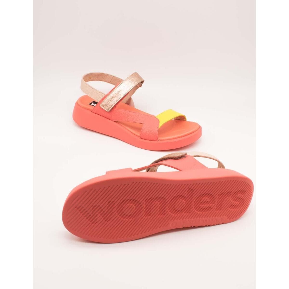 Women's Platforms Wonders Pink