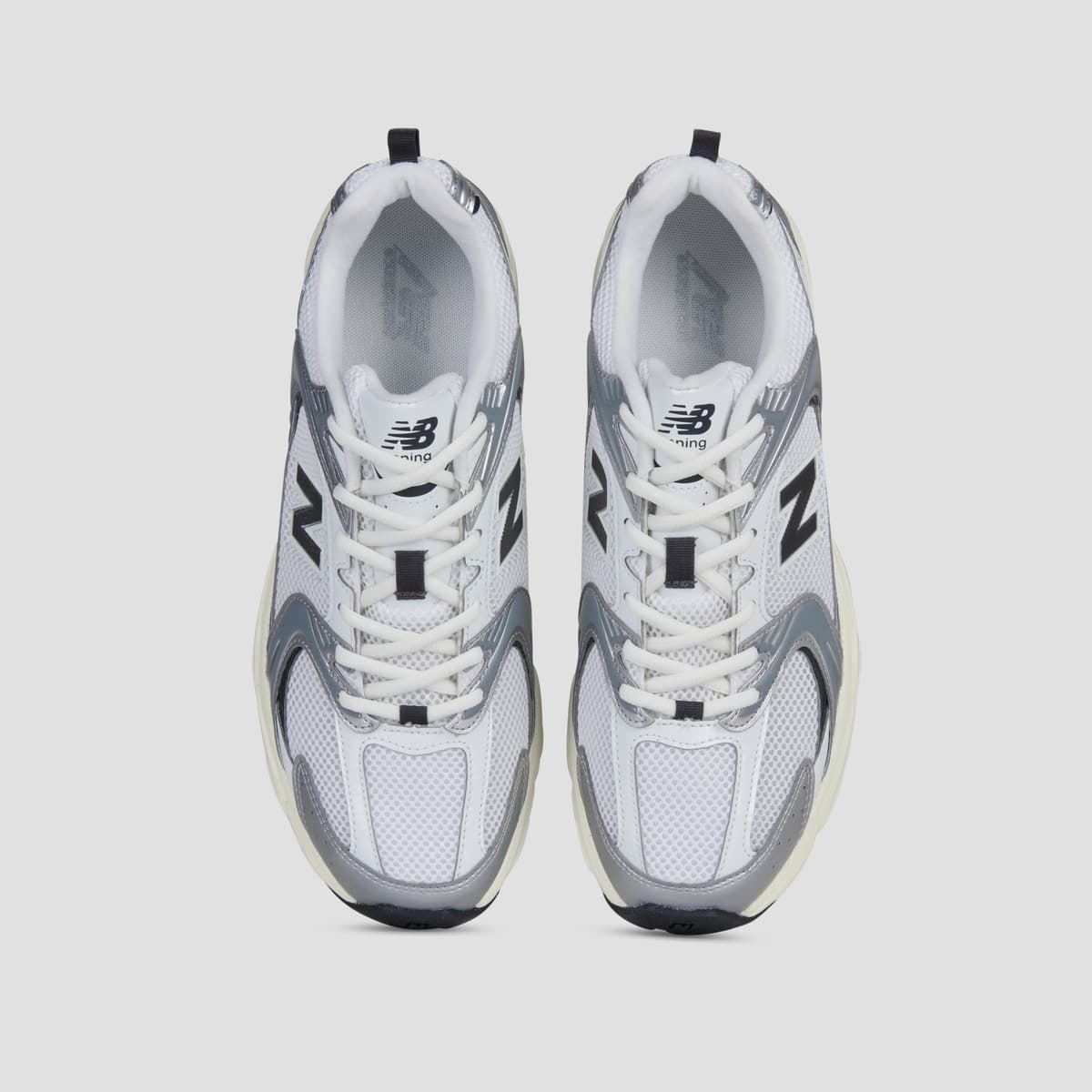 Women's Sneakers New Balance Silver