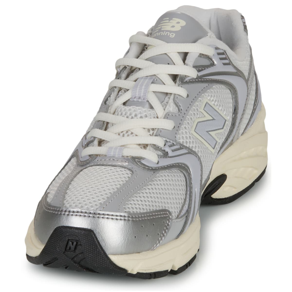 Women's Sports Shoes New Balance Silver