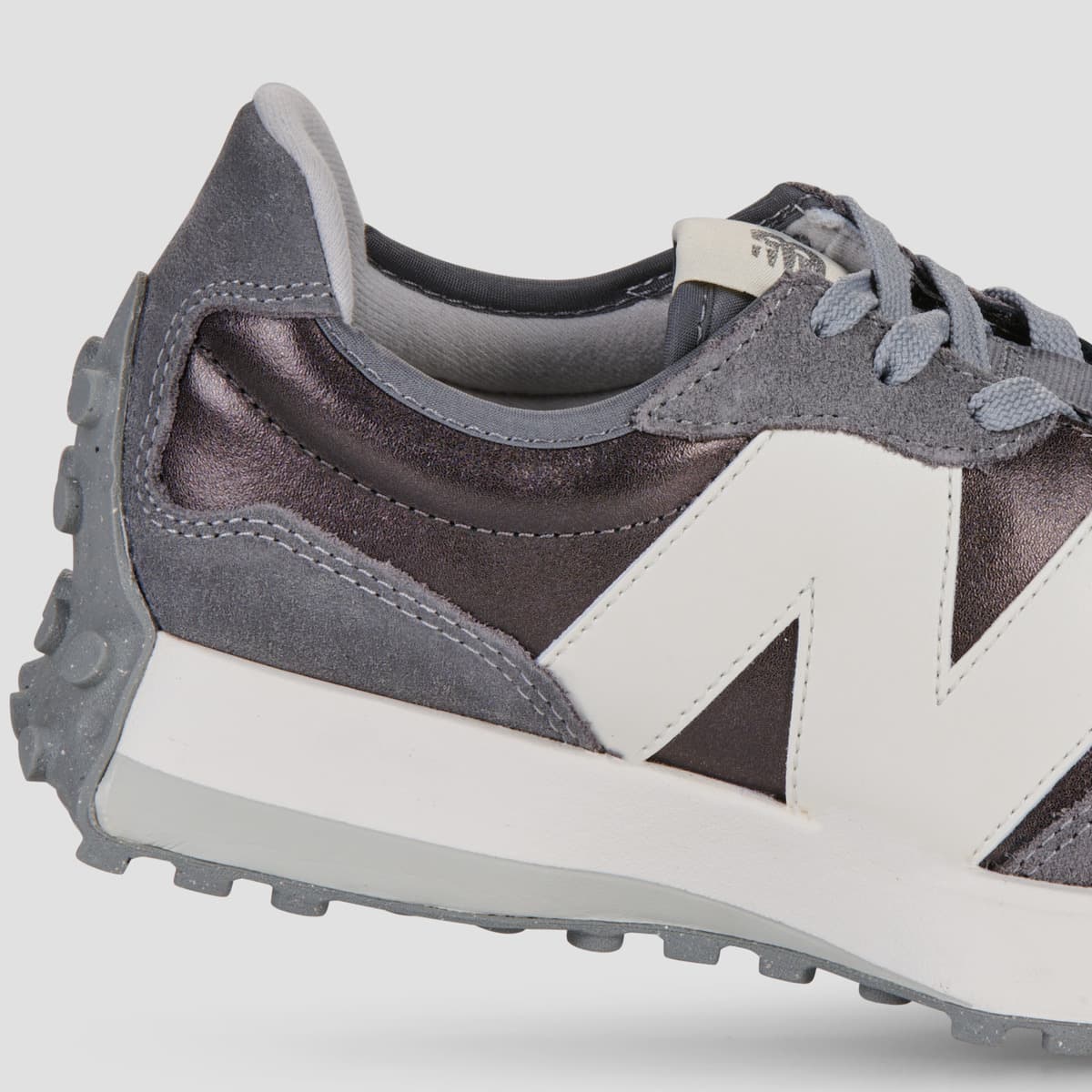 Women's Sneakers New Balance Silver