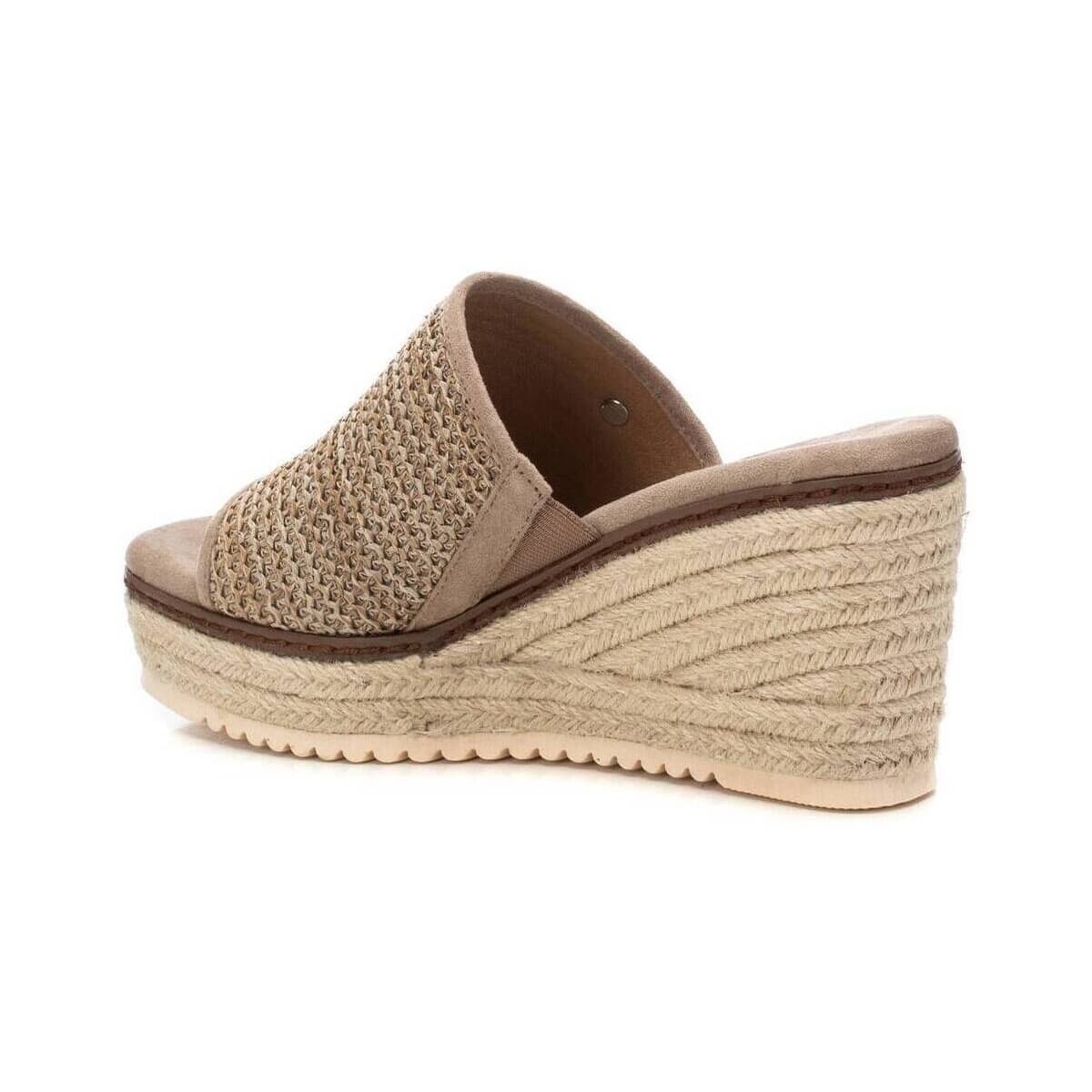 Women's Platforms Refresh Brown