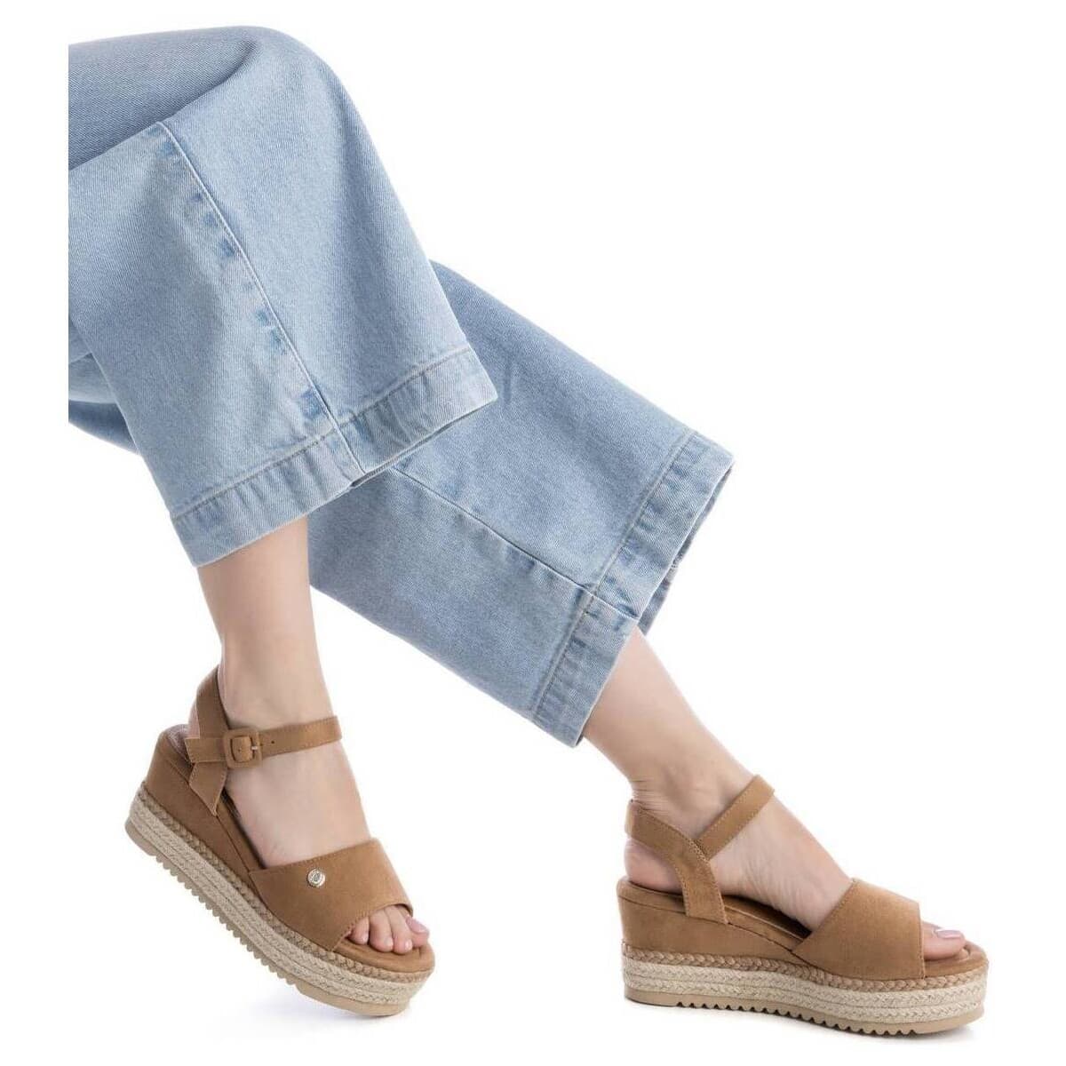 Women's Platforms Refresh Brown