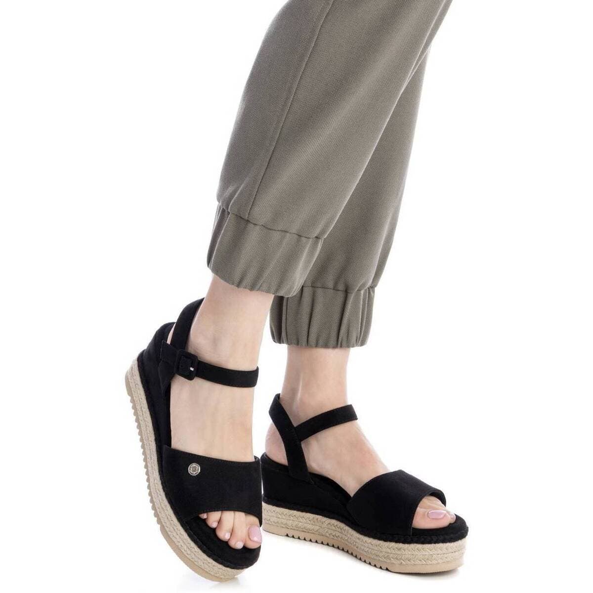 Women's Platforms Refresh Black