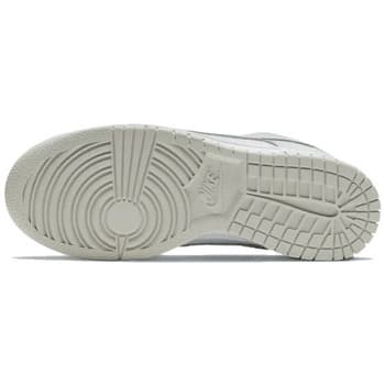 Women's Sneakers Nike Gray