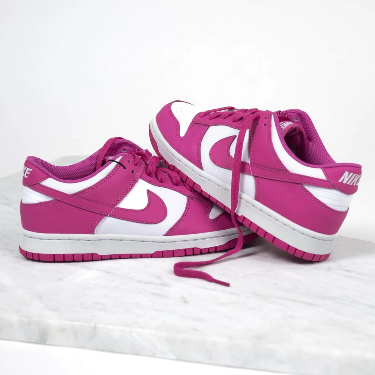 Women's Sneakers Nike Pink