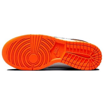 Men's Sneakers Nike Orange
