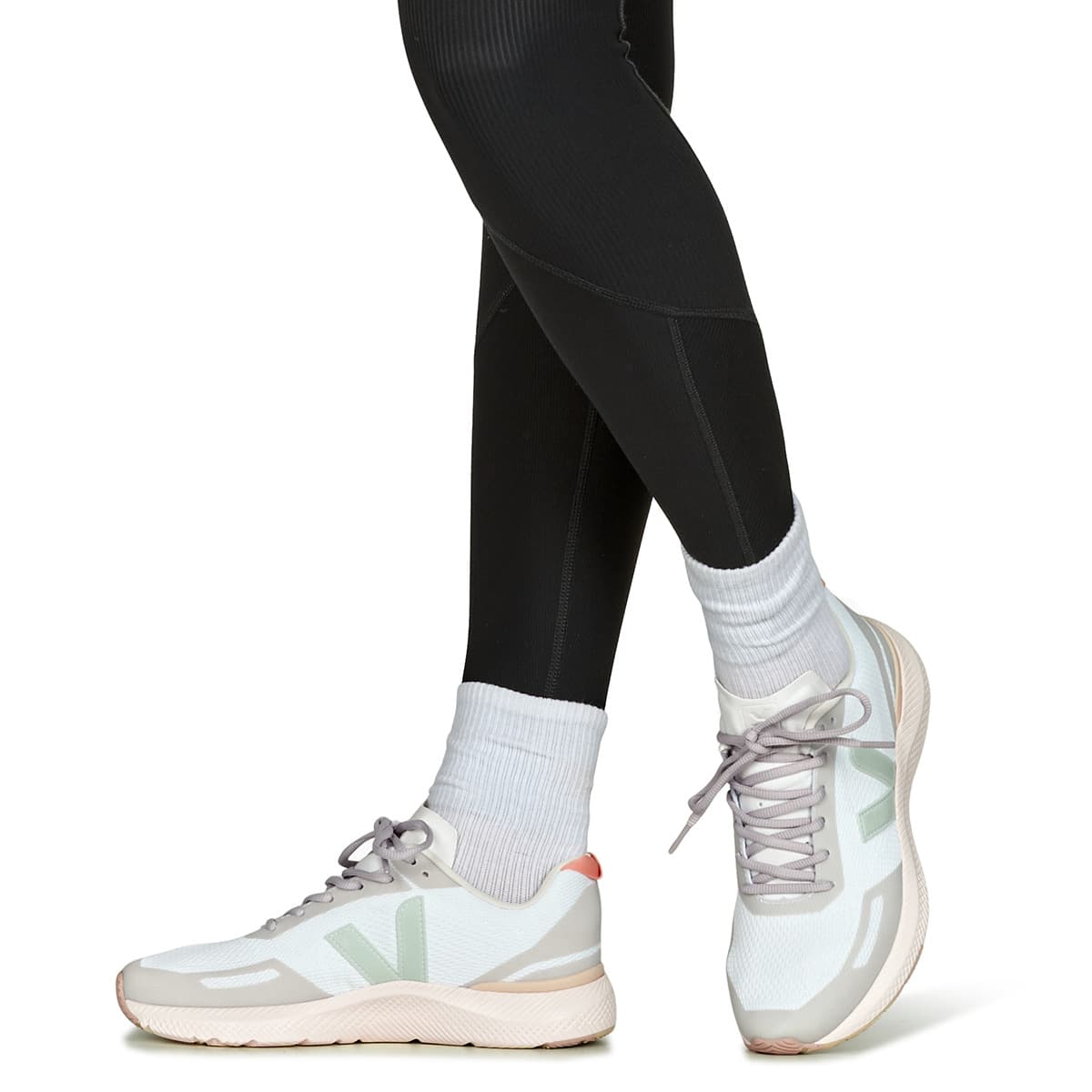 Women's Sneakers Veja White