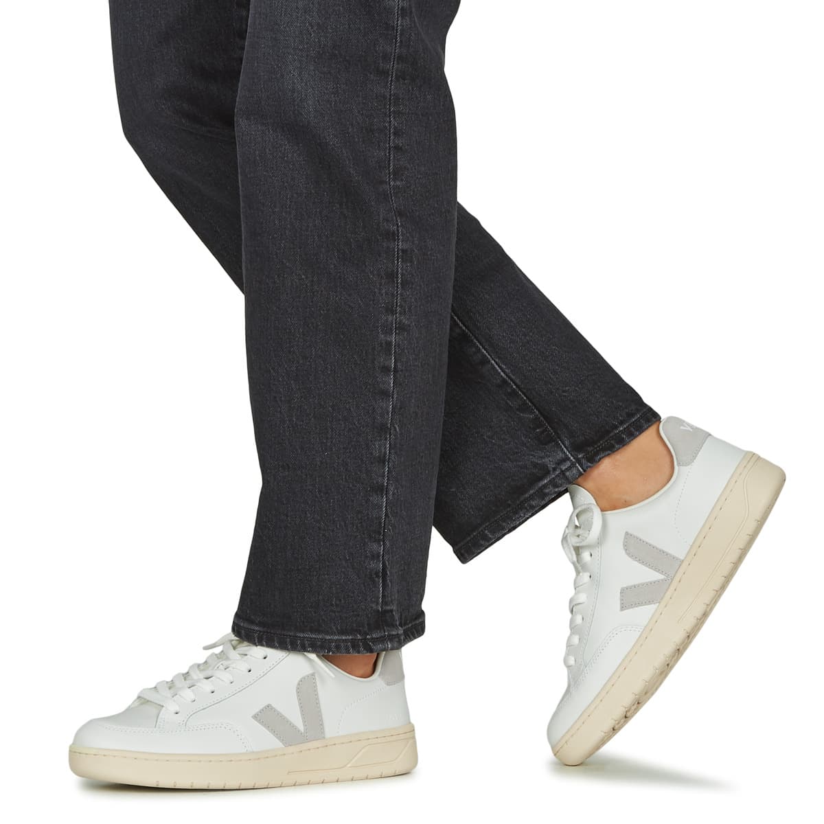 Women's Sneakers Veja White