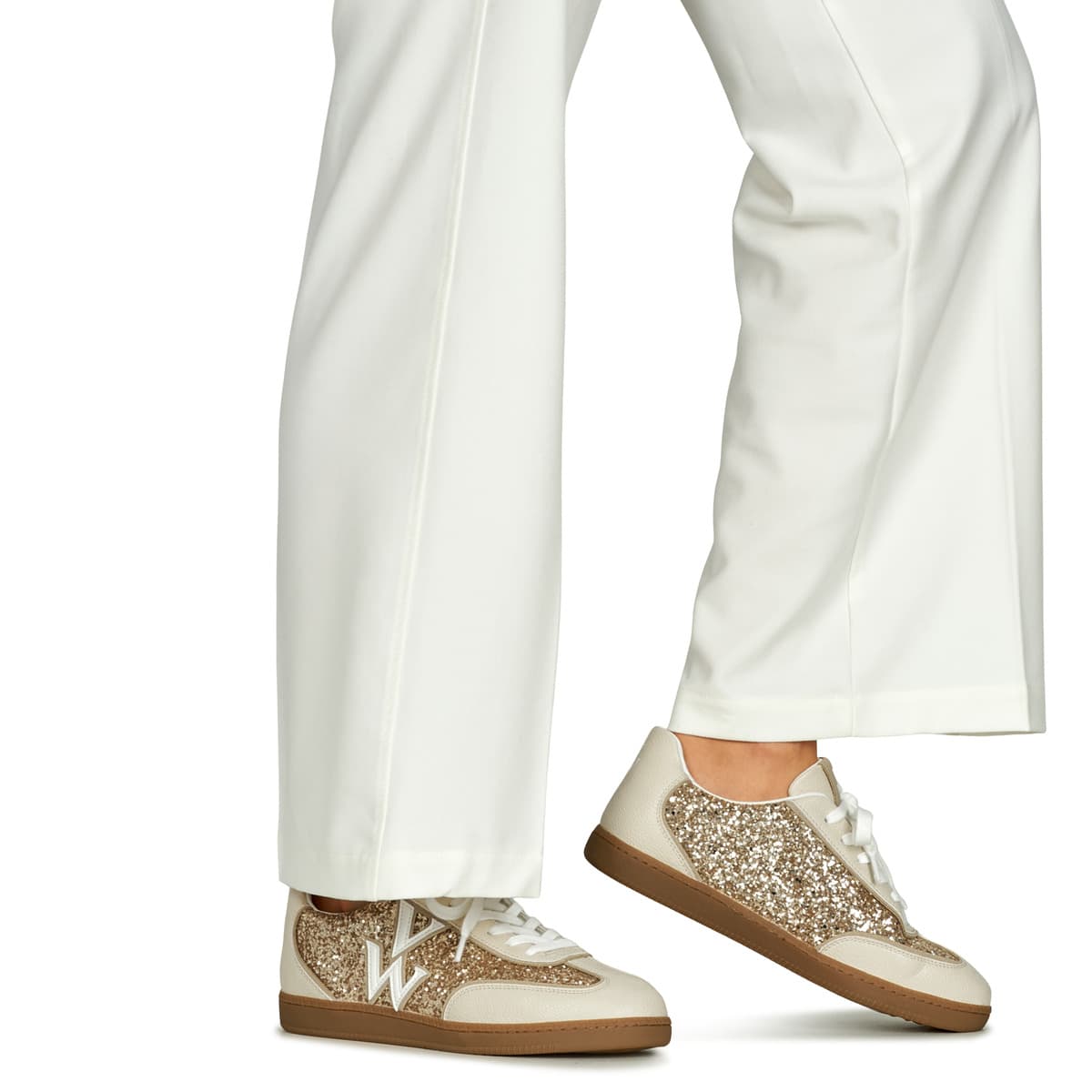 Women's Sneakers Vanessa Wu Gold