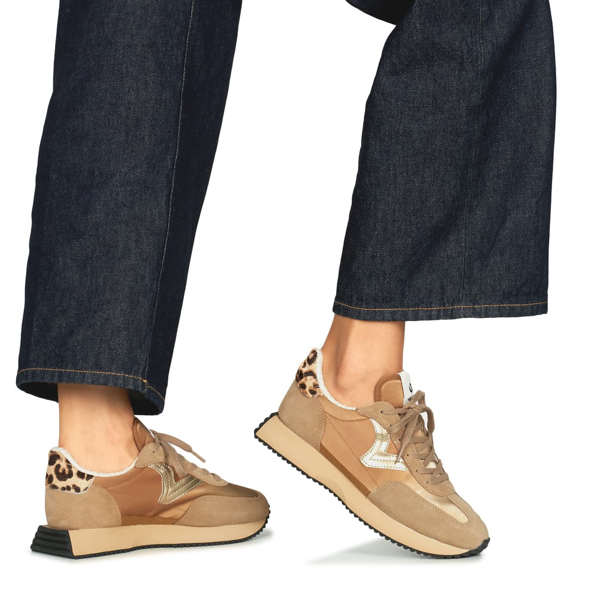 Women's Sneakers Victoria Brown