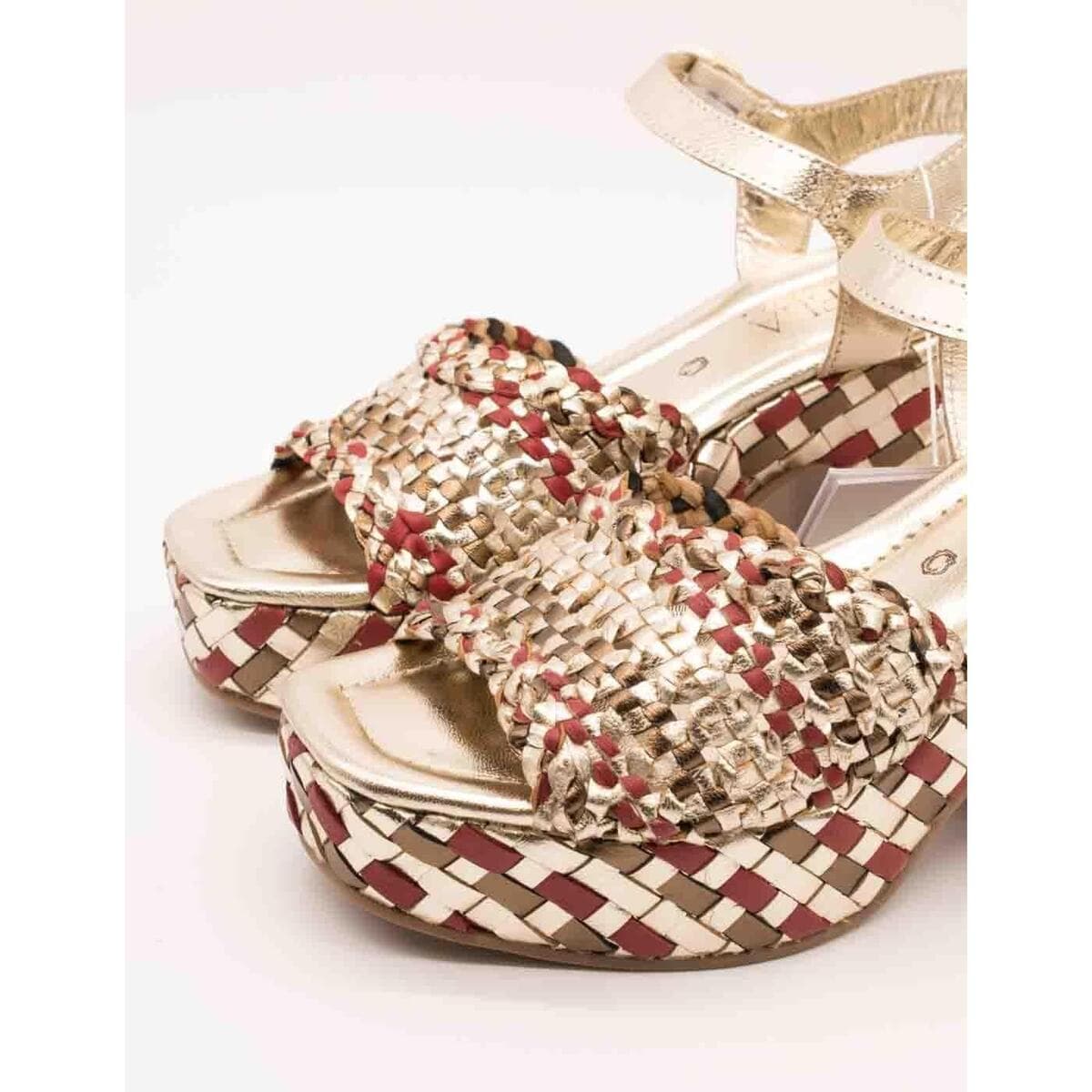 Women's Pumps Carmela Gold