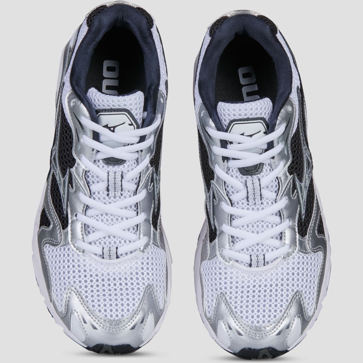 Women's Sports Shoes Mizuno White