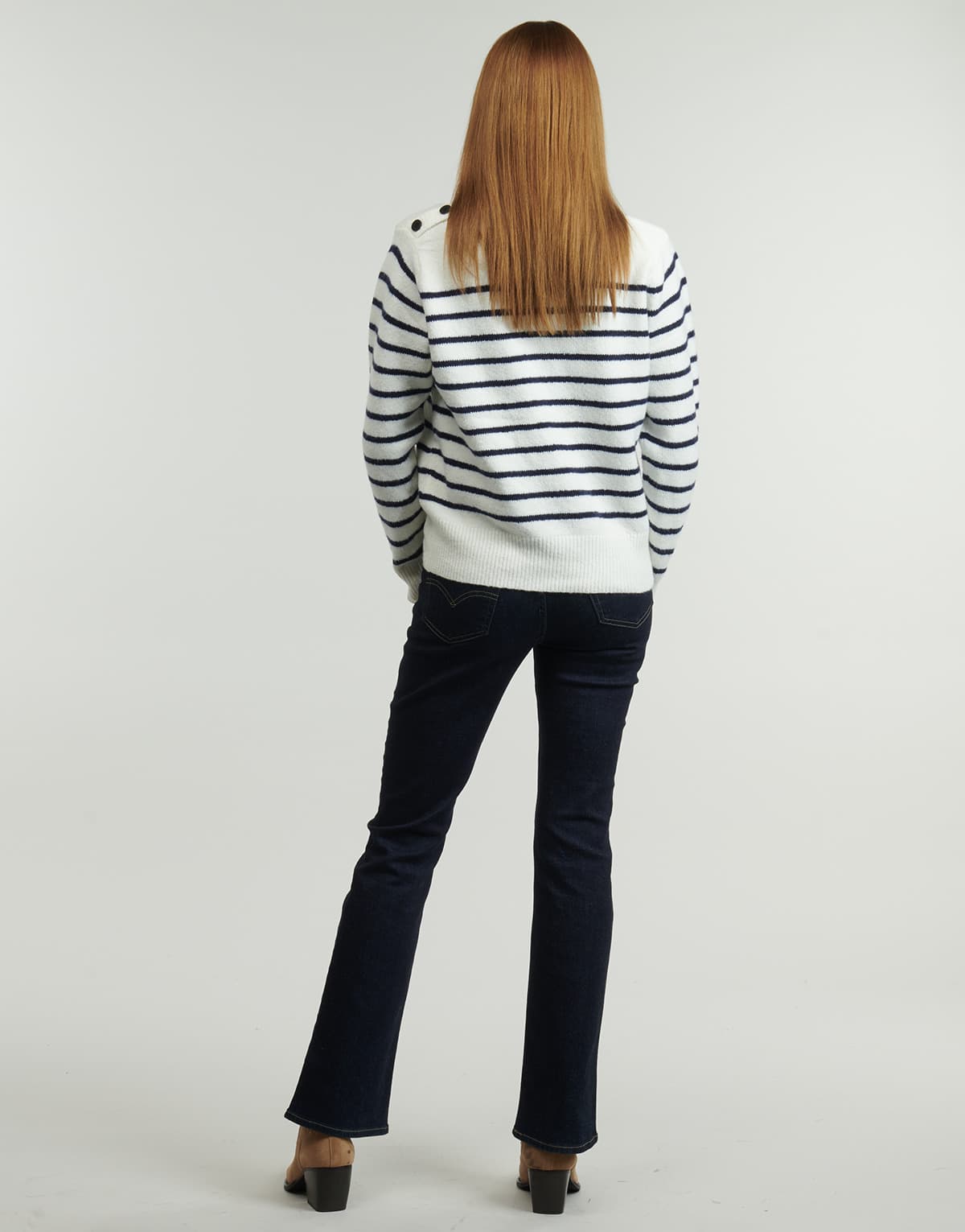 Women's Sweaters Betty London White