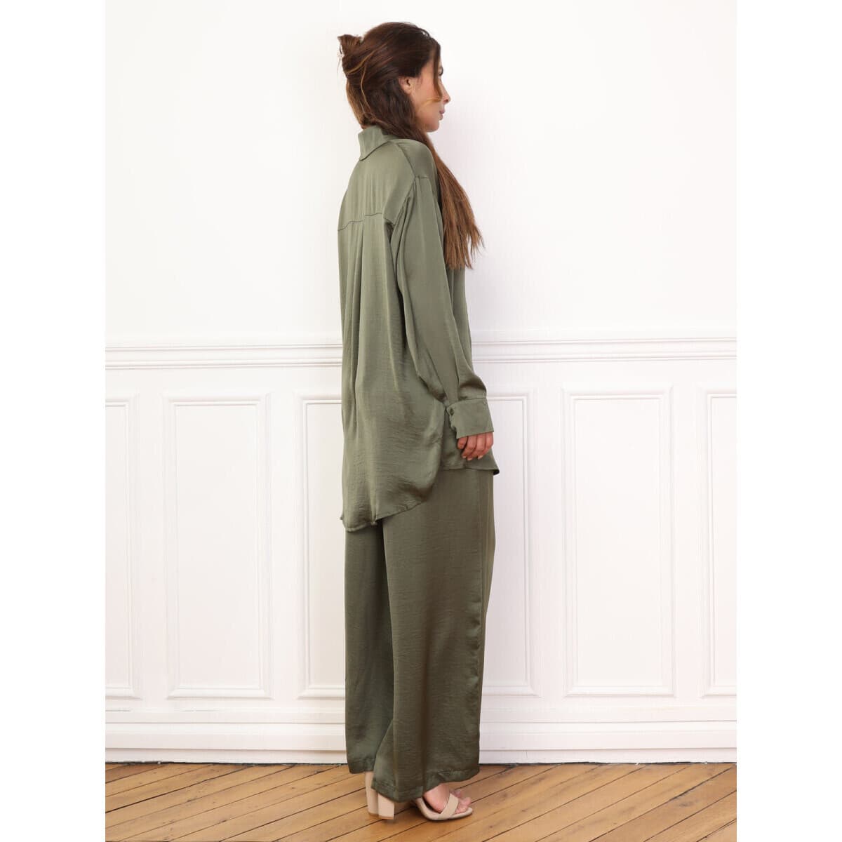 Women's Tracksuits La Modeuse Khaki