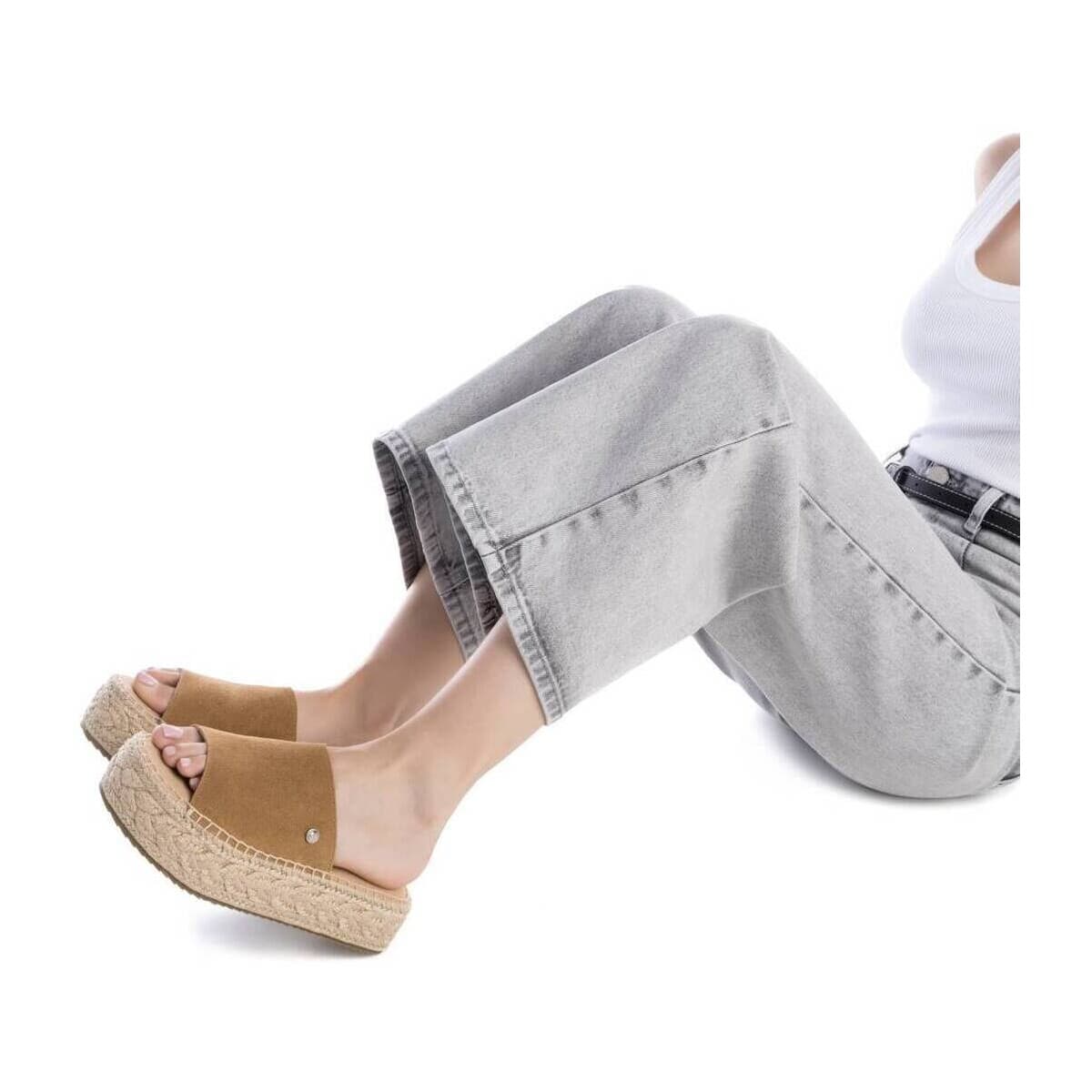 Women's Sandals Xti Brown