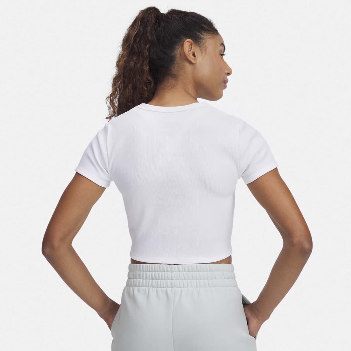 Women's T-Shirts Under Armour White