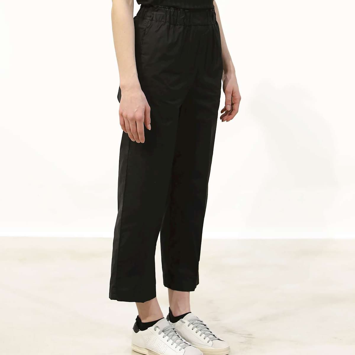 Women's Pants Skills & Genes Black