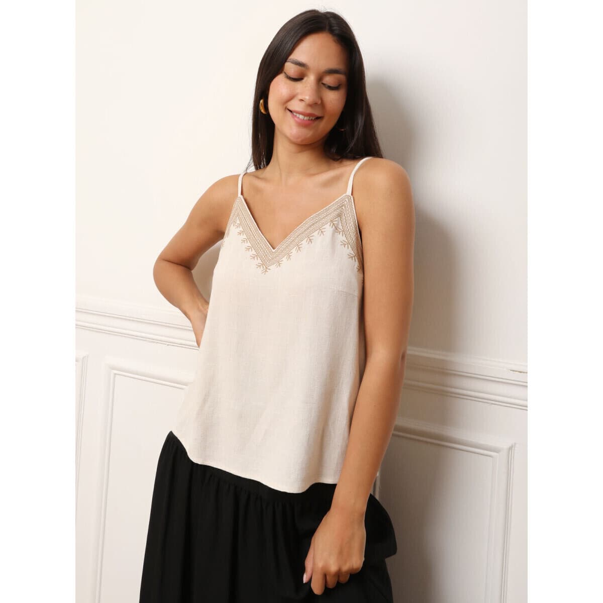 Women's T-Shirts La Modeuse Brown