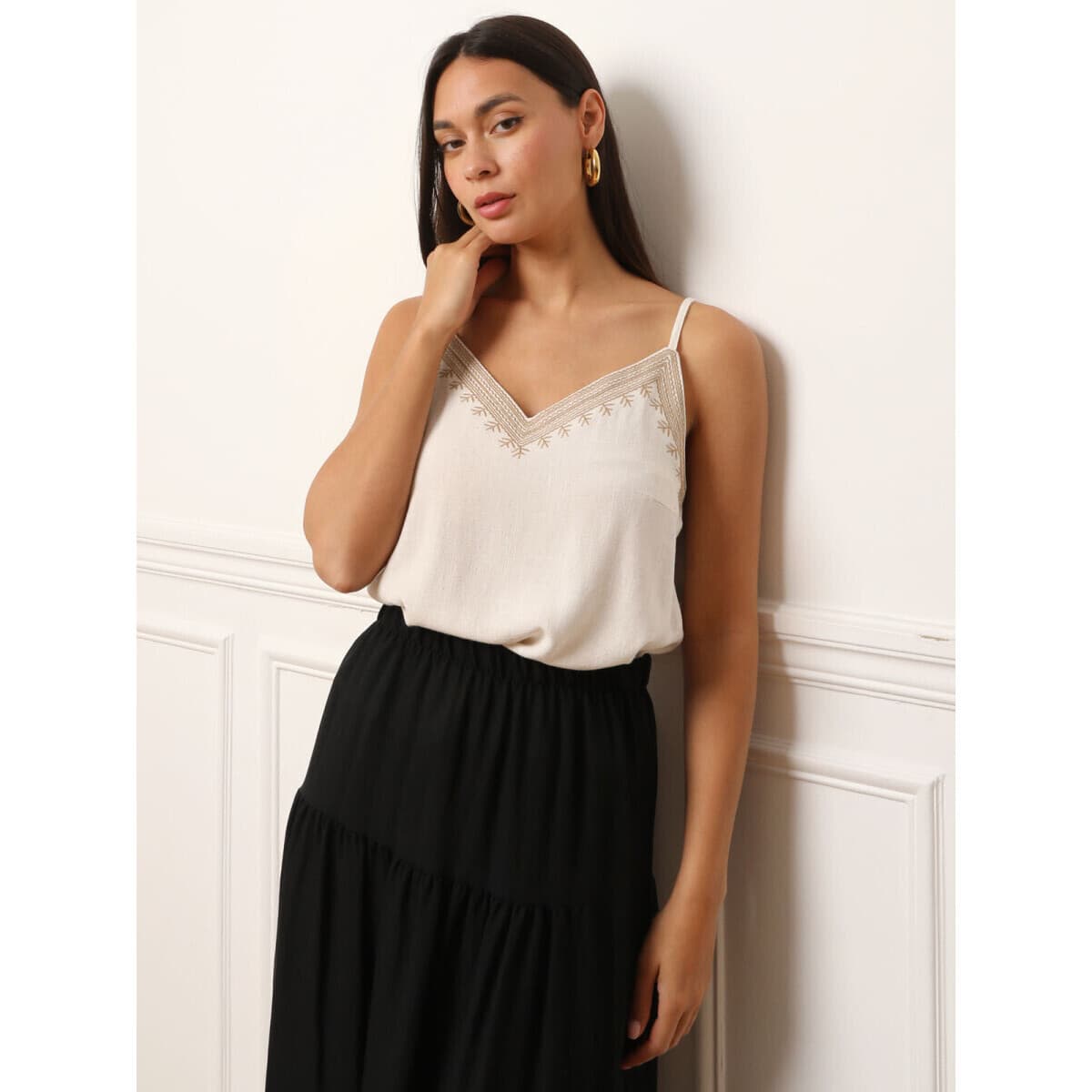 Women's T-Shirts La Modeuse Brown