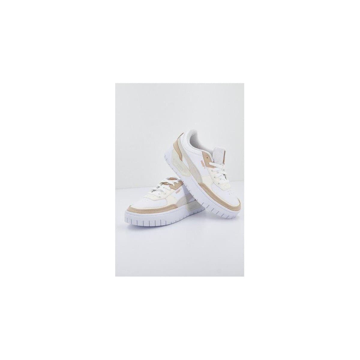 Women's Sports Shoes Puma White