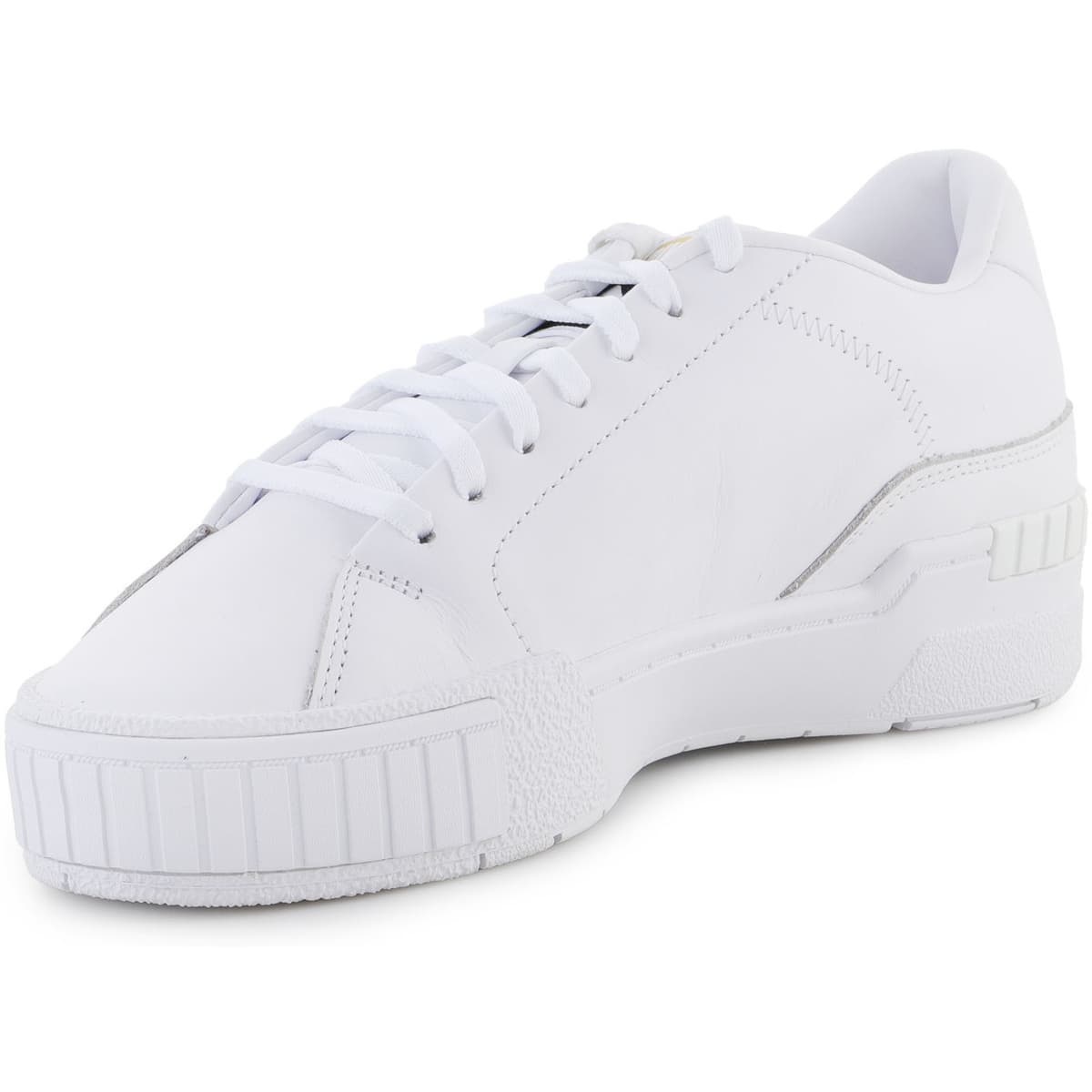 Women's Sports Shoes Puma White