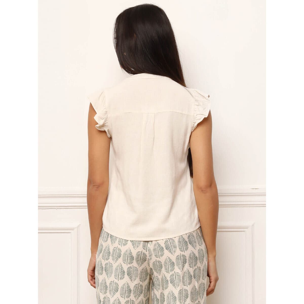 Women's T-Shirts La Modeuse Beige