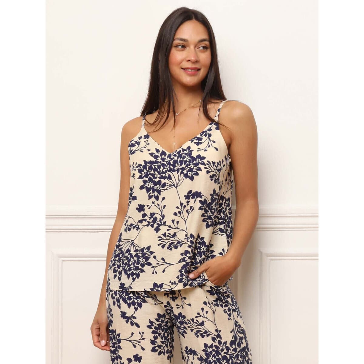 Women's T-Shirts La Modeuse Blue