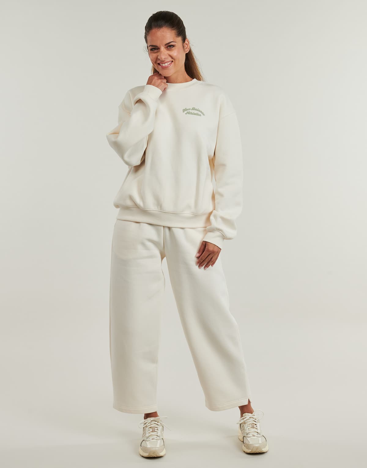 Women's Sports T-Shirts New Balance Beige