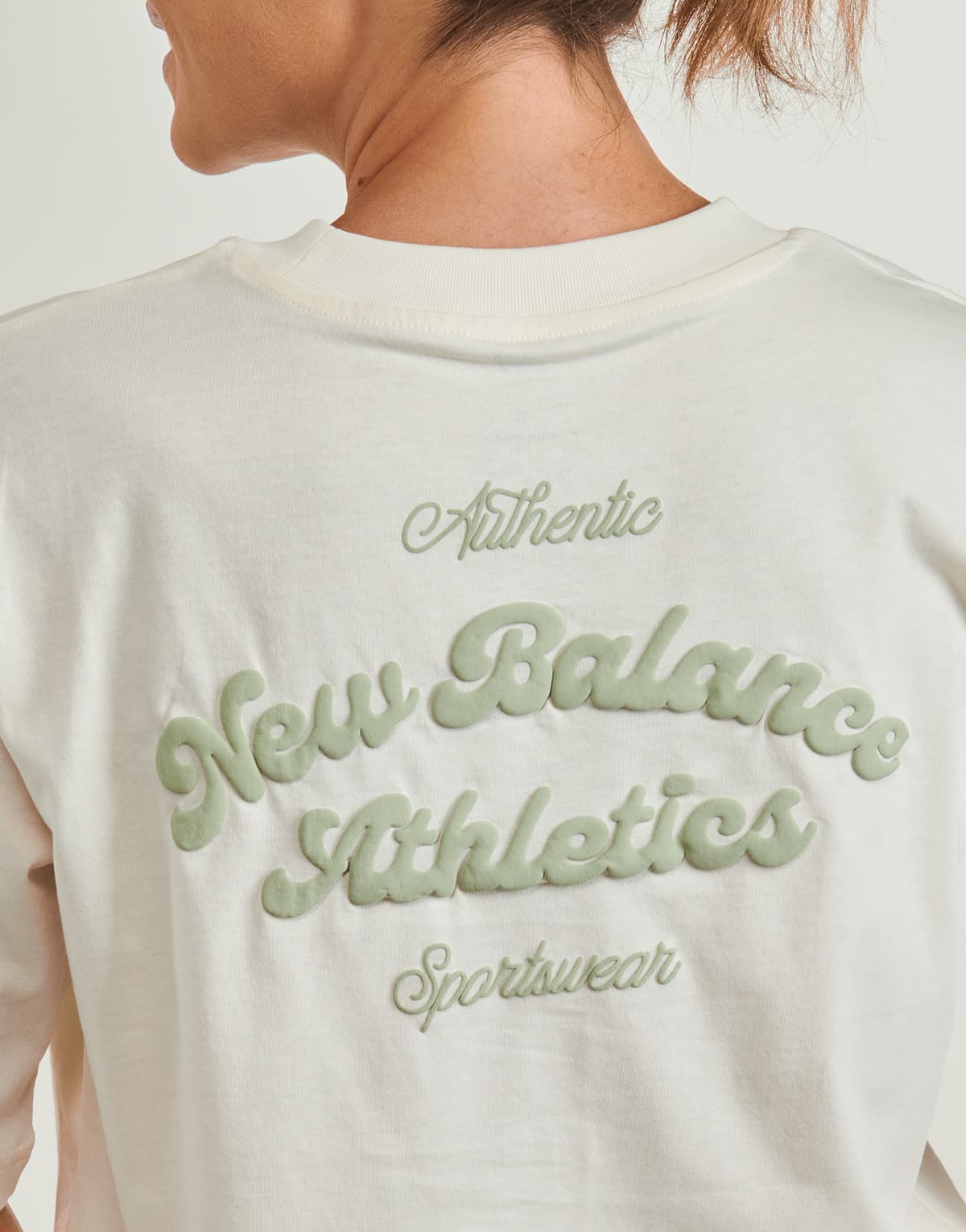 Women's T-Shirts New Balance Beige