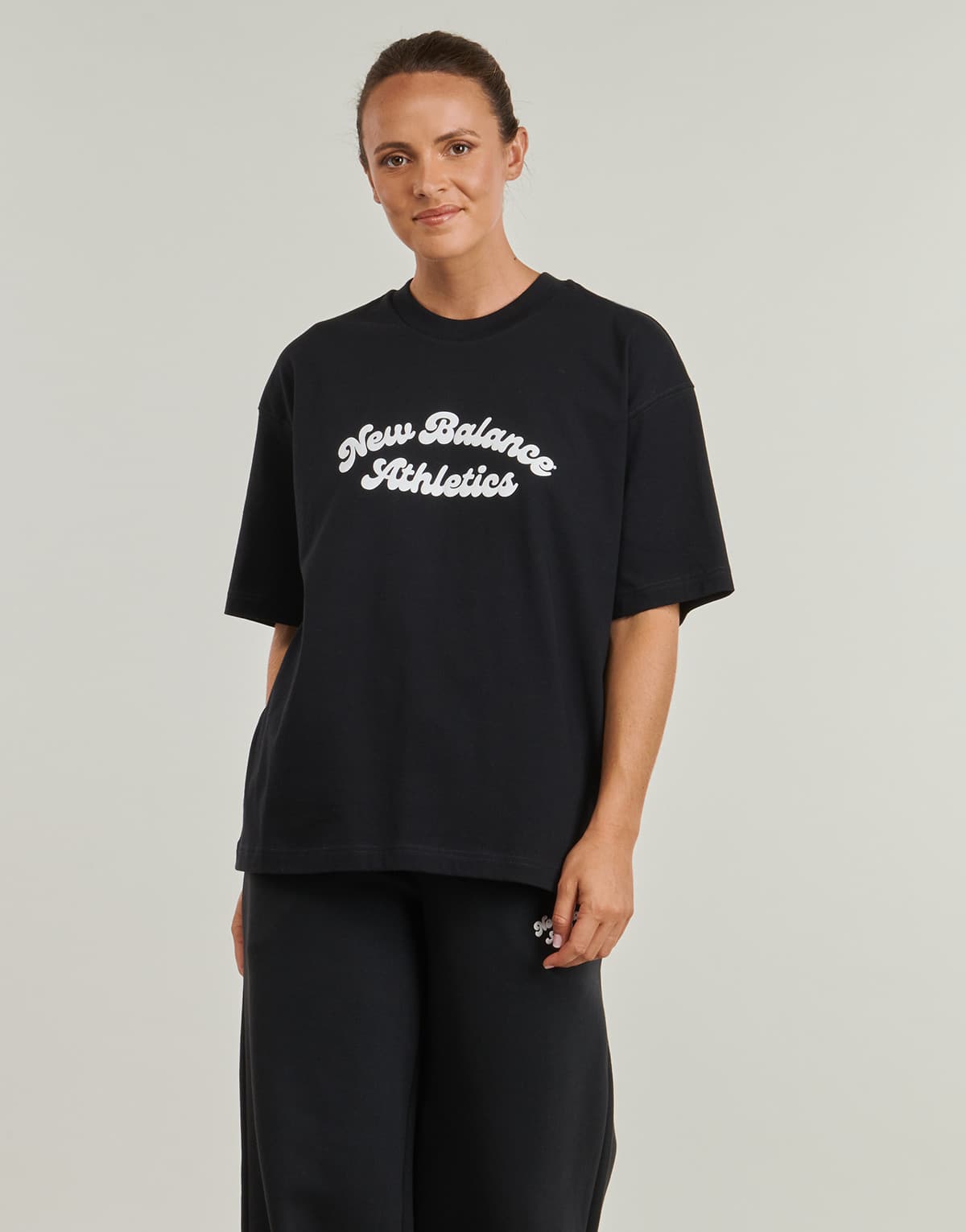 Women's T-Shirts New Balance Black