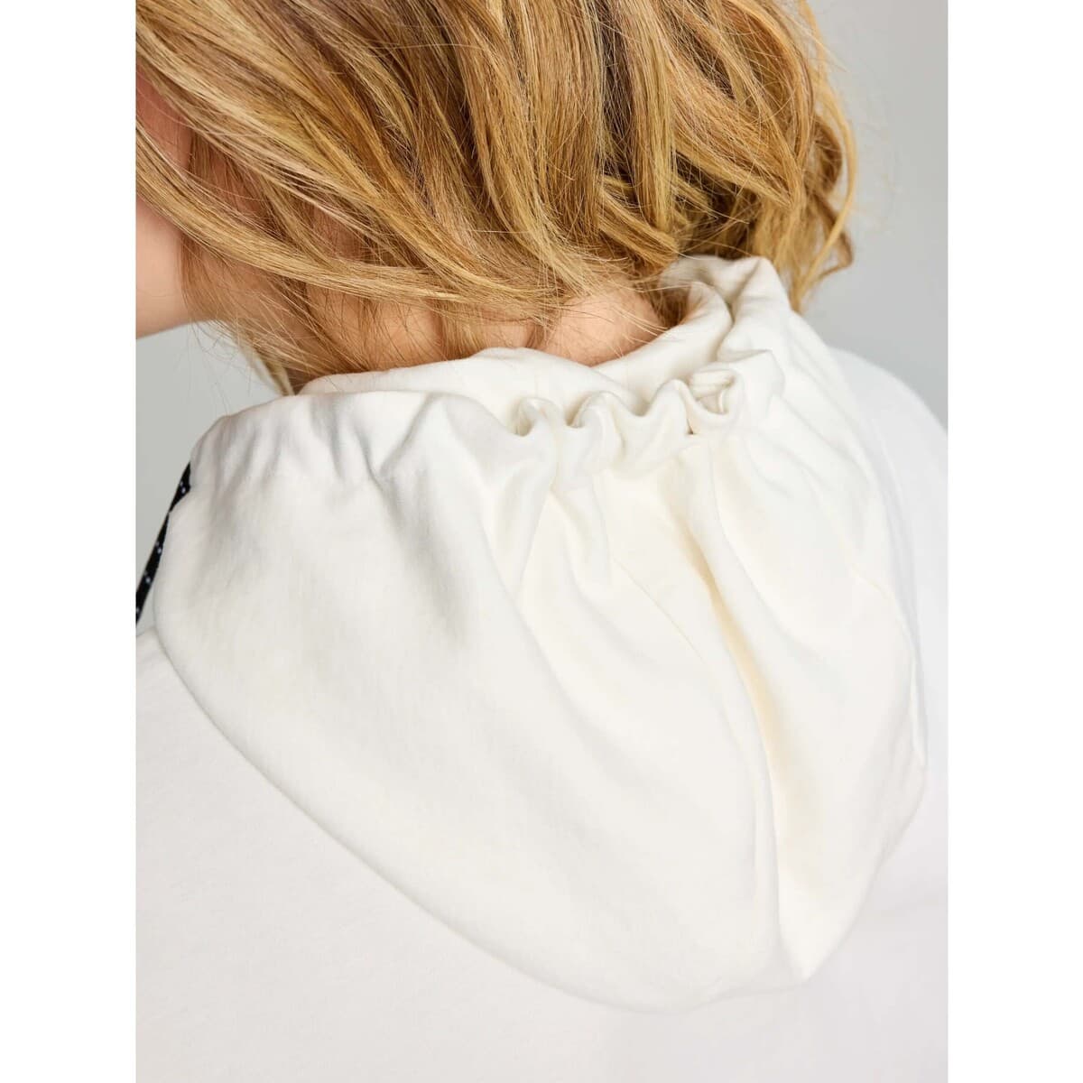 Women's Sweatshirts Slam White