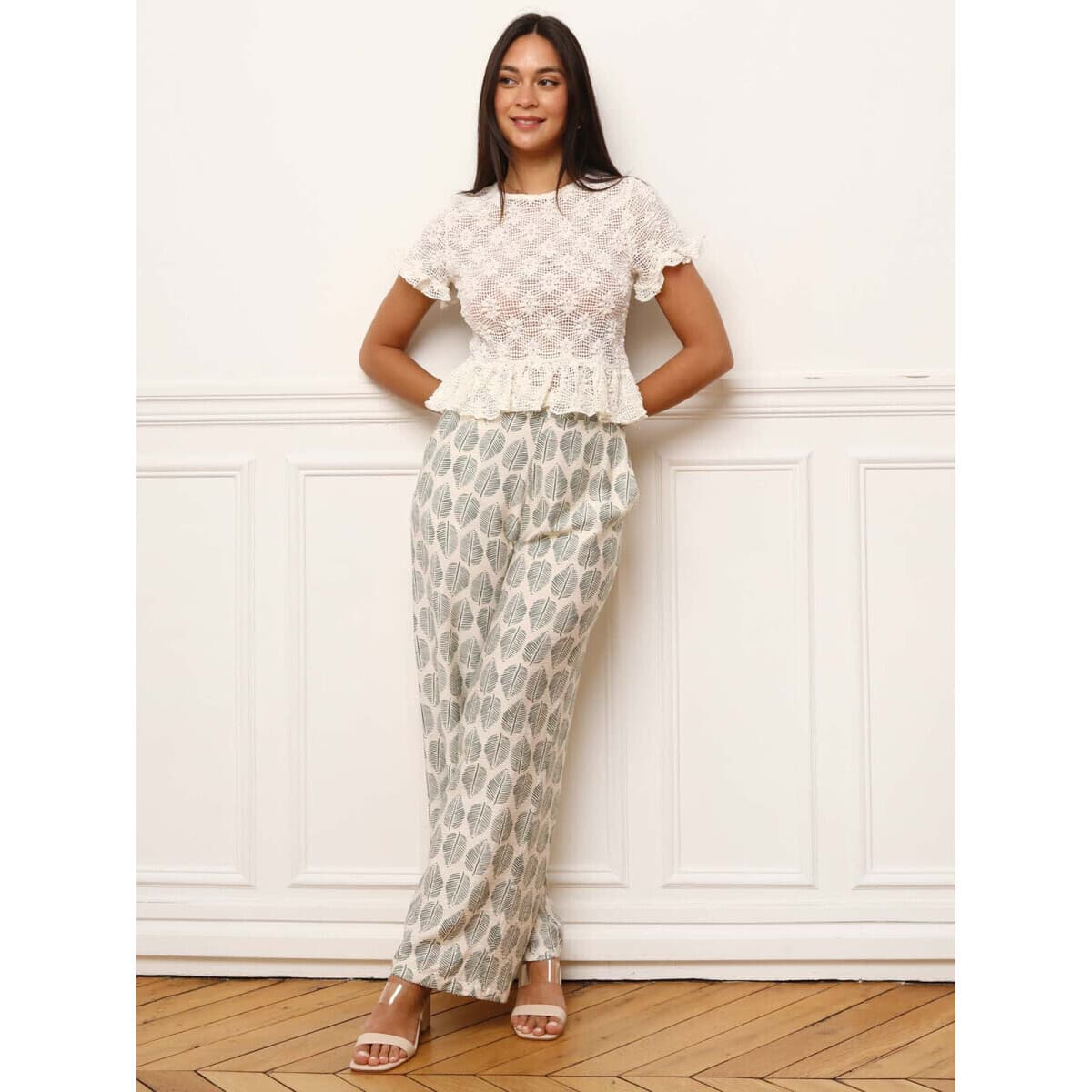 Women's T-Shirts La Modeuse Beige